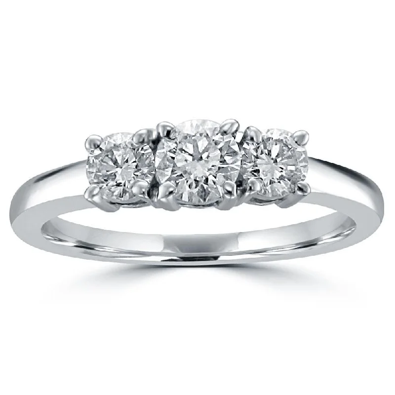 14KT White Gold 3/4 CTW Round Diamond 3 Stone Ring