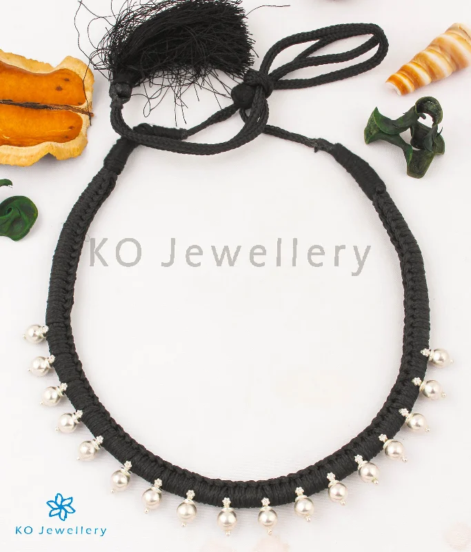 The Payal Silver Choker Necklace (Small/Bright Silver)