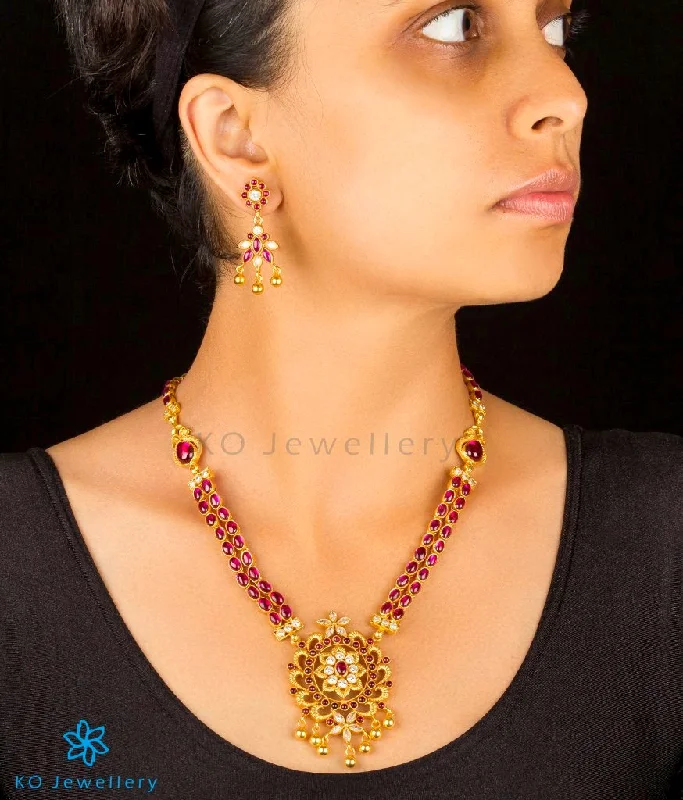 The Ragavat Silver Kempu Necklace