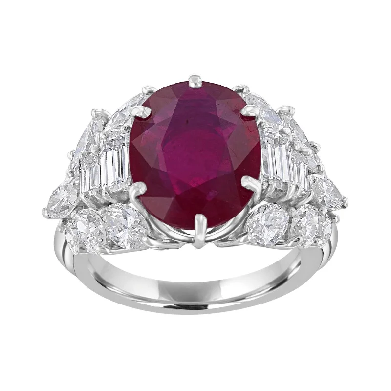 18KT GOLD 6.26 CT RUBY & 3.82 CTW DIAMOND ACCENT VINTAGE RING