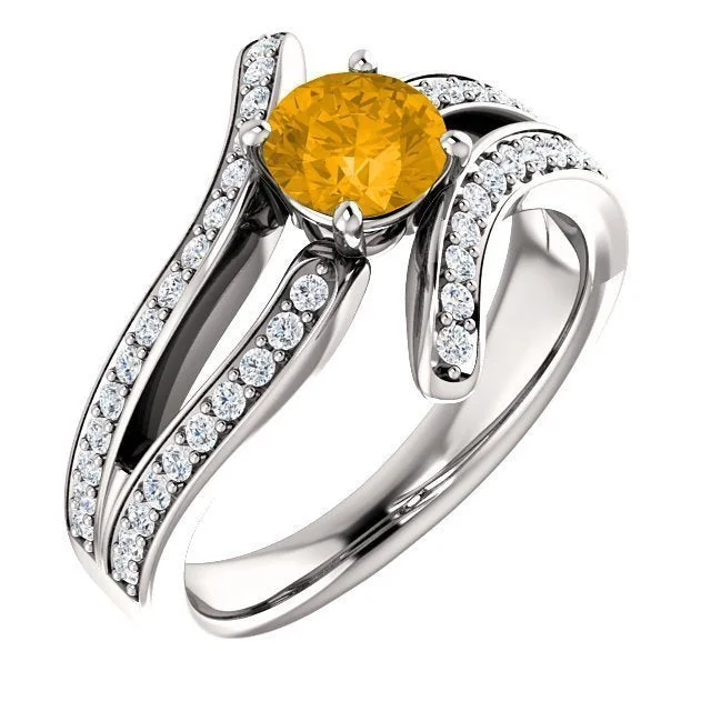 14KT GOLD 0.60 CT ROUND CITRINE & 3/8 CTW DIAMOND ACCENT RING