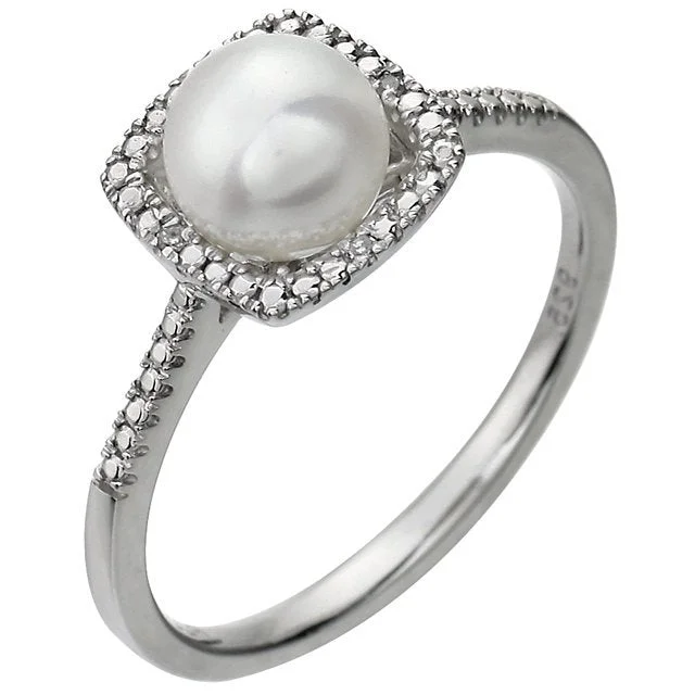 STERLING SILVER FRESHWATER CULTURED PEARL & .01 CTW DIAMOND HALO RING