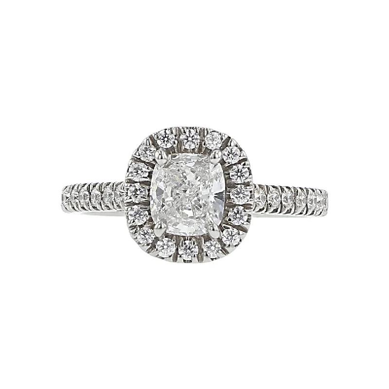 18K White Gold Diamond Halo Engagement Ring