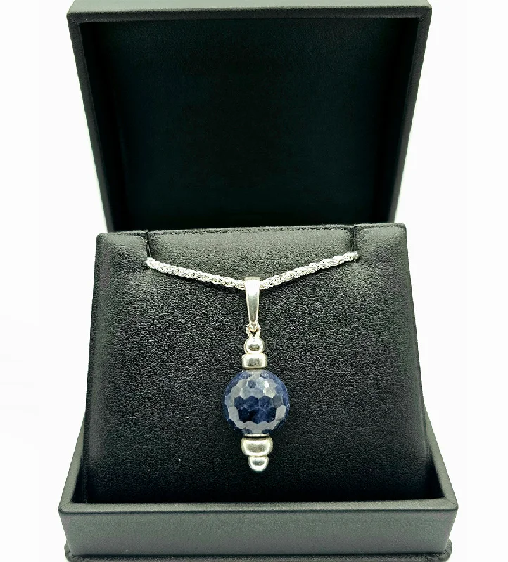 SAPPHIRE- PENDANT/NECKLACE