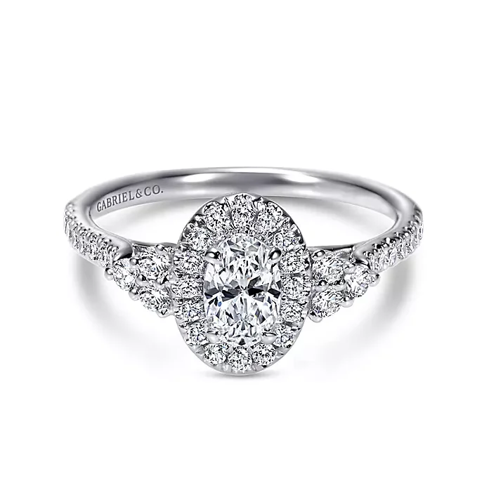 Bionda - 14K White Gold Oval Halo Complete Diamond Engagement Ring